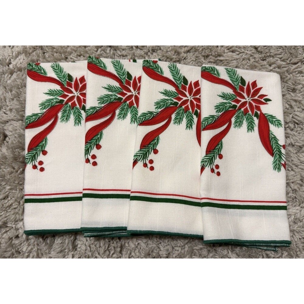 Set Of 4 Christmas Napkins 17 x 16 Poinsettia White Red Green Cloth Vtg Fabric